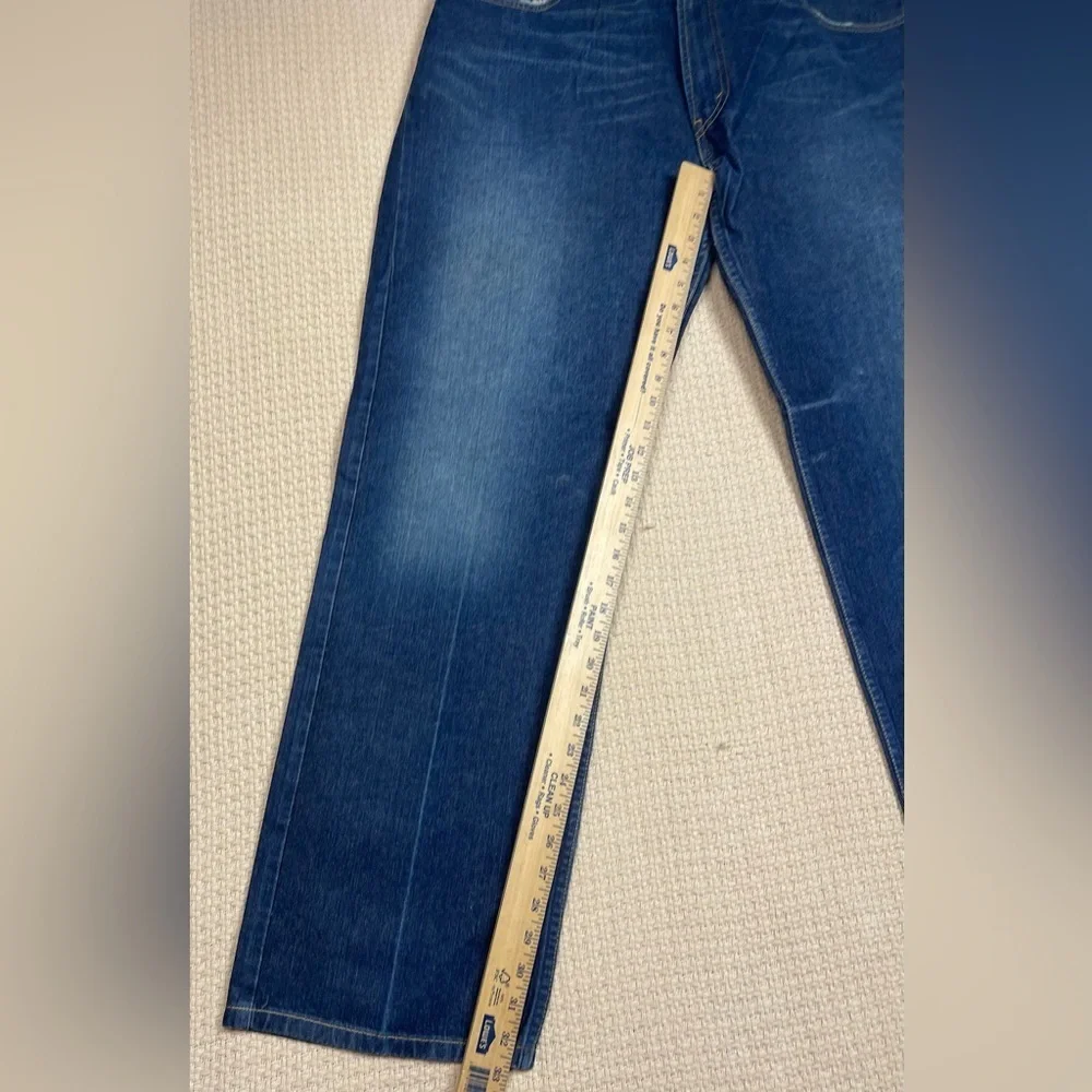 Levi's Strauss & Co. Men’s Size 38X33 Style 559 Blue Denim Jeans